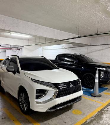 MITSUBISHI ECLIPSE CROSS 1.5 MIVEC TURBO GASOLINA RUSH CVT MITSUBISHI ECLIPSE CROSS 1.5 MIVEC TURBO GASOLINA RUSH CVT